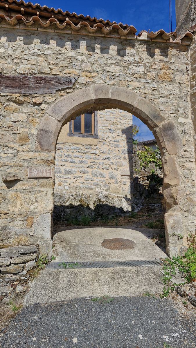 La Porte des Ormeaux, vue de l'arche